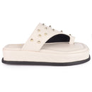 Tamanco Chinelo Feminino Flat Slide com Tachas Douradas Confortável Leve Tendência Original Olzzy