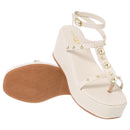 Sandália Feminina Olzzy Anabela Plataforma Alta com Fivela Estilosa e Detalhes em Tachinhas Leve