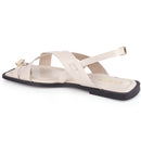 Sandália Rasteira Feminina Detalhe Dourado com Tiras Cruzadas Confortável Leve Dia a Dia Olzzy