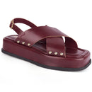 Sandália Flatform Feminina com Tiras Cruzadas e Detalhes em Metal Dourado Confortável Olzzy