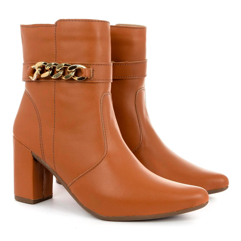 Bota Feminina bico fino salto fashion confortável com corrente