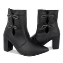 Bota Feminina Bico Fino Salto Fashion Confortável Laço Com Strass