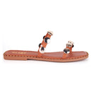 Sandália Feminina Rasteira Flat Apliques Metalizados Medalha Brilho Chinelo