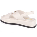 Sandália Flatform Feminina com Tiras Cruzadas e Detalhes em Metal Dourado Confortável Olzzy