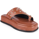 Tamanco Chinelo Feminino Flat Slide com Tachas Douradas Confortável Leve Tendência Original Olzzy